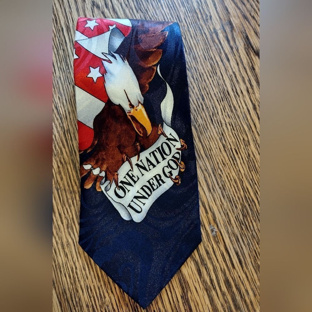Steven Harris tie
